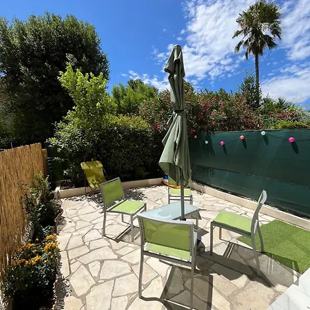 Appartamento 2 Pièces à 150 Mètres De La *