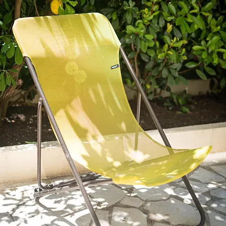 Daire 2 Pieces A 150 Metres De La *