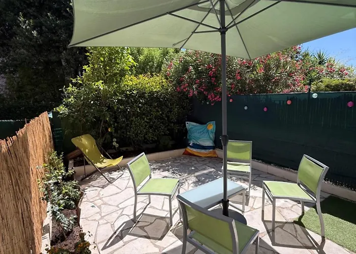 2 Pièces à 150 Mètres De La