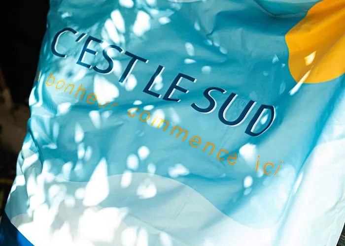 2 Pièces à 150 Mètres De La *